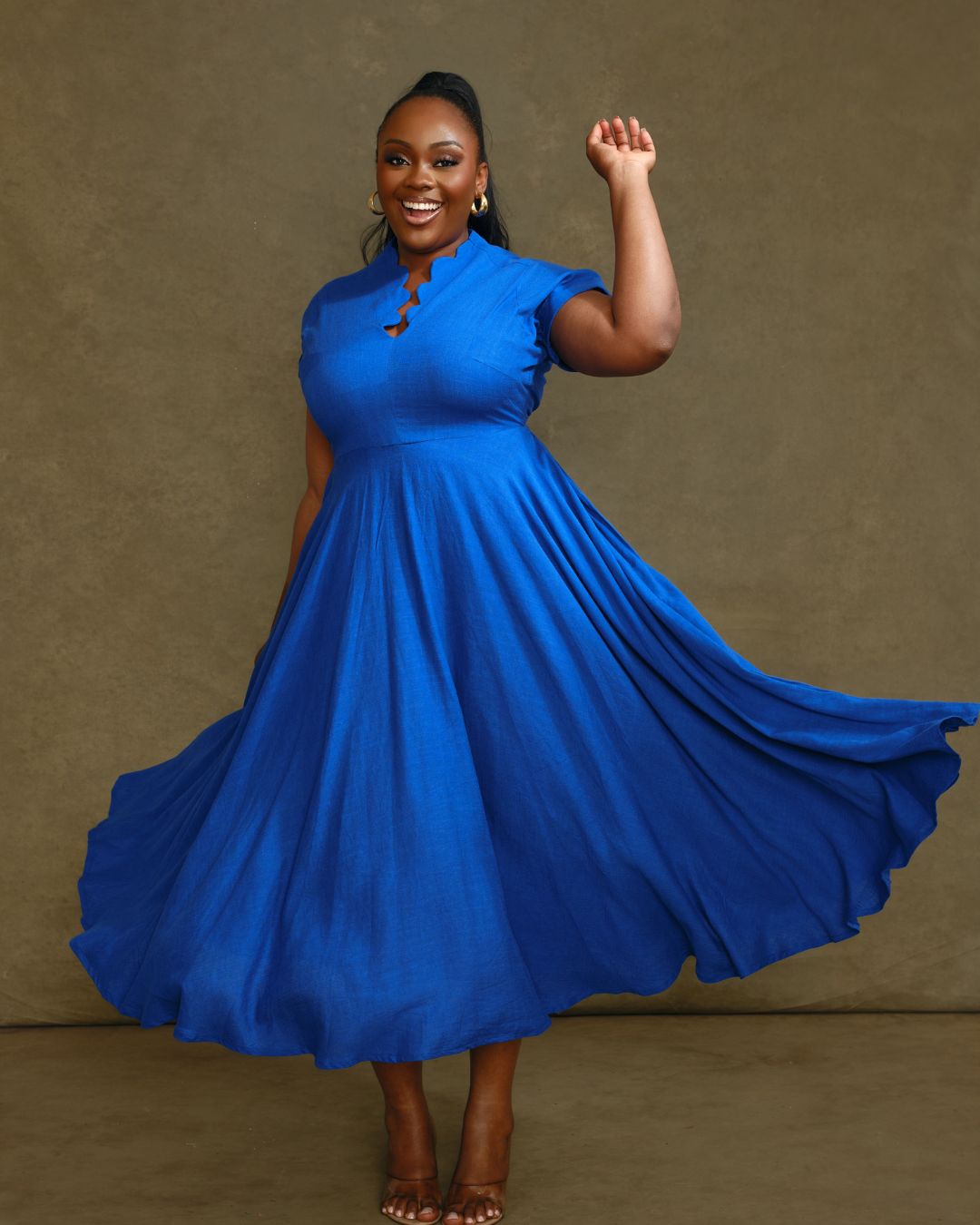 Yobe Closed back Dress